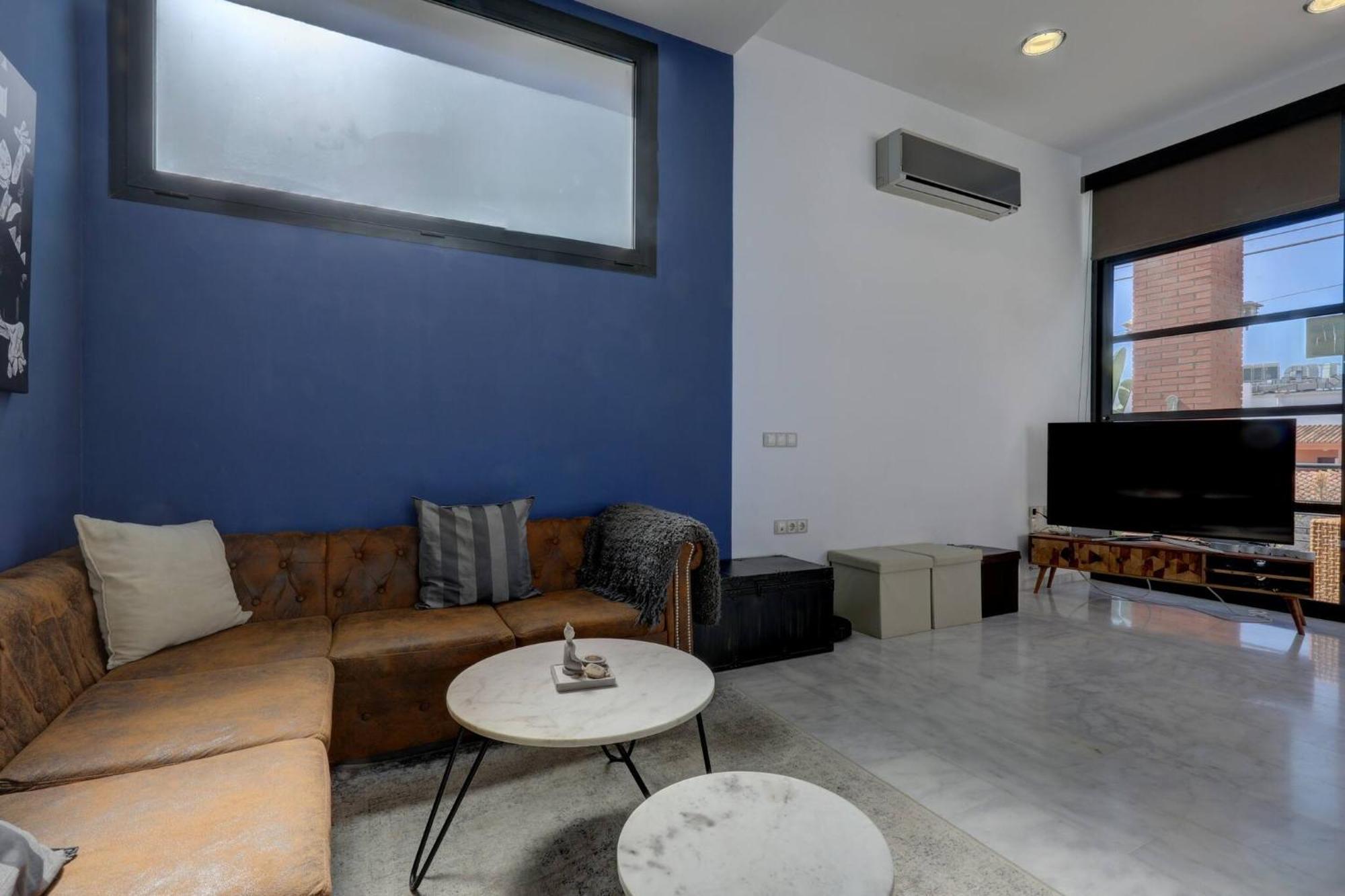 011 Bright And Spacious Villa With Private Pool 베날마데나코스타 외부 사진